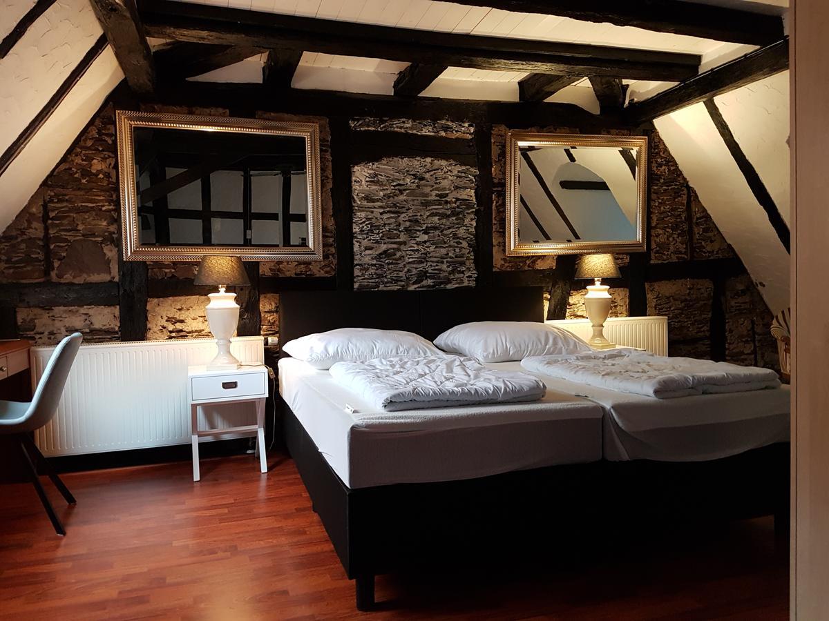 Haus Am Bachgasse - Haus Von 1777 Mit Sauna เซลล์อันแดร์โมเซล ภายนอก รูปภาพ
